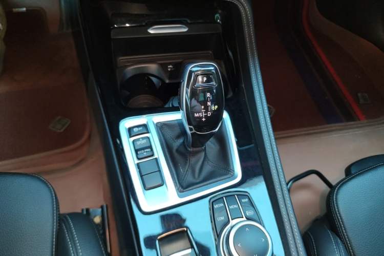 Used BMW 1 Series 2021 120i M Sport Night Edition Gear Lever