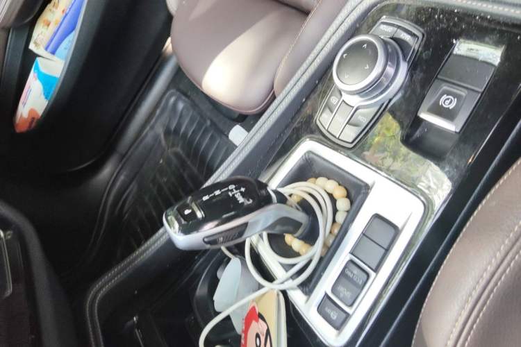 Used BMW 1 Series 2021 125i M Sport Night Edition Gear Lever