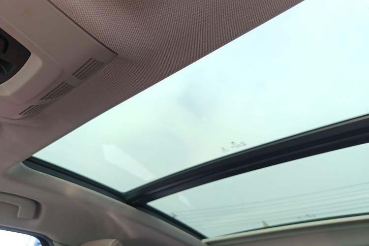 Used BMW 1 Series 2021 120i M Sport Night Edition Headliner