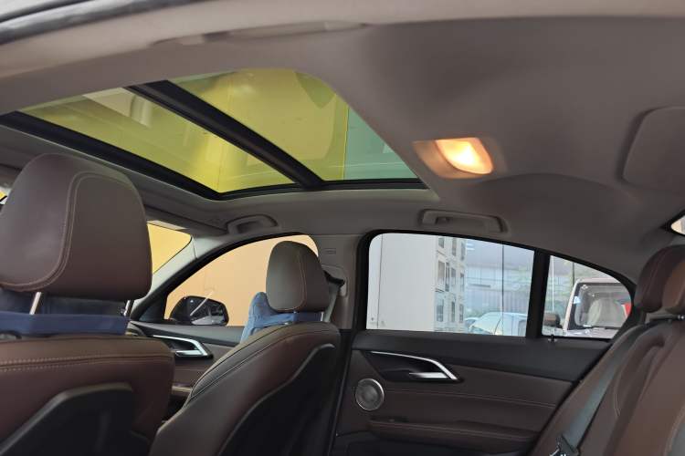 Used BMW 1 Series 2021 Revised 120i M Sport Night Edition Headliner