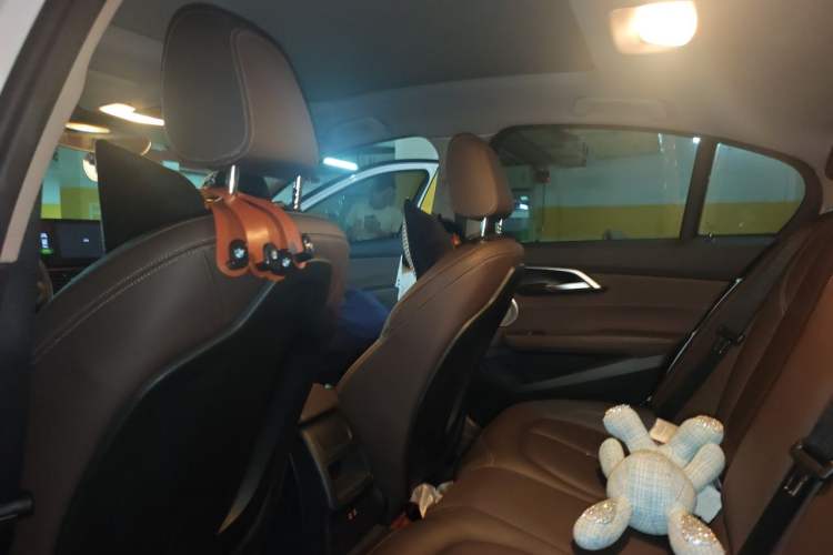 Used BMW 1 Series 2021 Revised 120i M Sport Night Edition Headliner