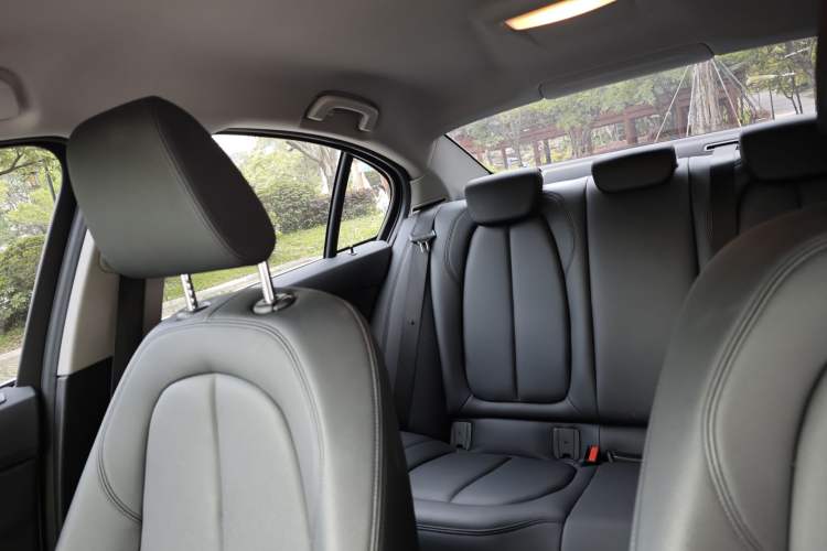 Used BMW 1 Series 2021 Revised 120i M Sport Edition Headliner