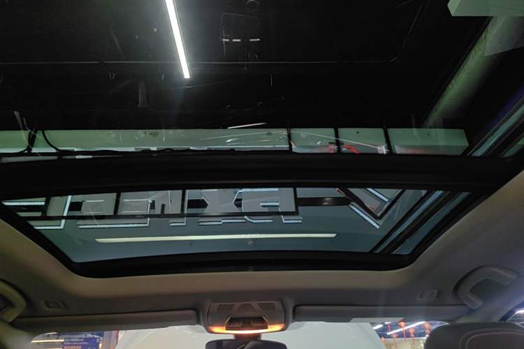 Used BMW 1 Series 2021 120i M Sport Night Edition Headliner