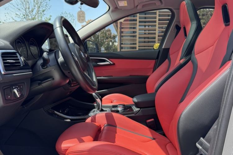 Used BMW 1 Series 2021 Restyled 125i M Sport Night Edition Interior 1