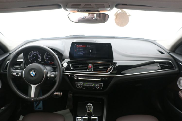 Used BMW 1 Series 2021 Revised 120i M Sport Night Edition Interior 1