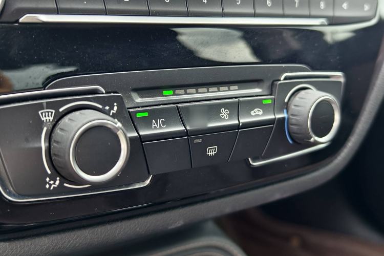 Used BMW 1 Series 2021 Restyled 125i M Sport Night Edition Interior 12