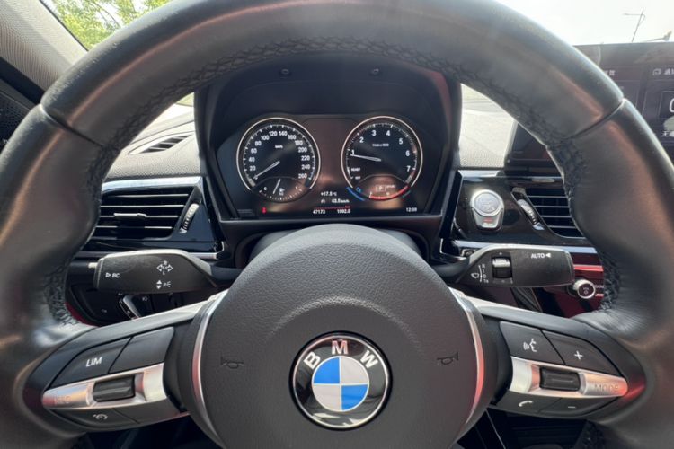 Used BMW 1 Series 2021 Restyled 125i M Sport Night Edition Interior 2