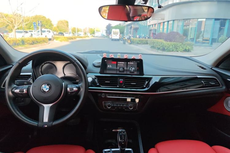 Used BMW 1 Series 2021 125i M Sport Night Edition Interior 2