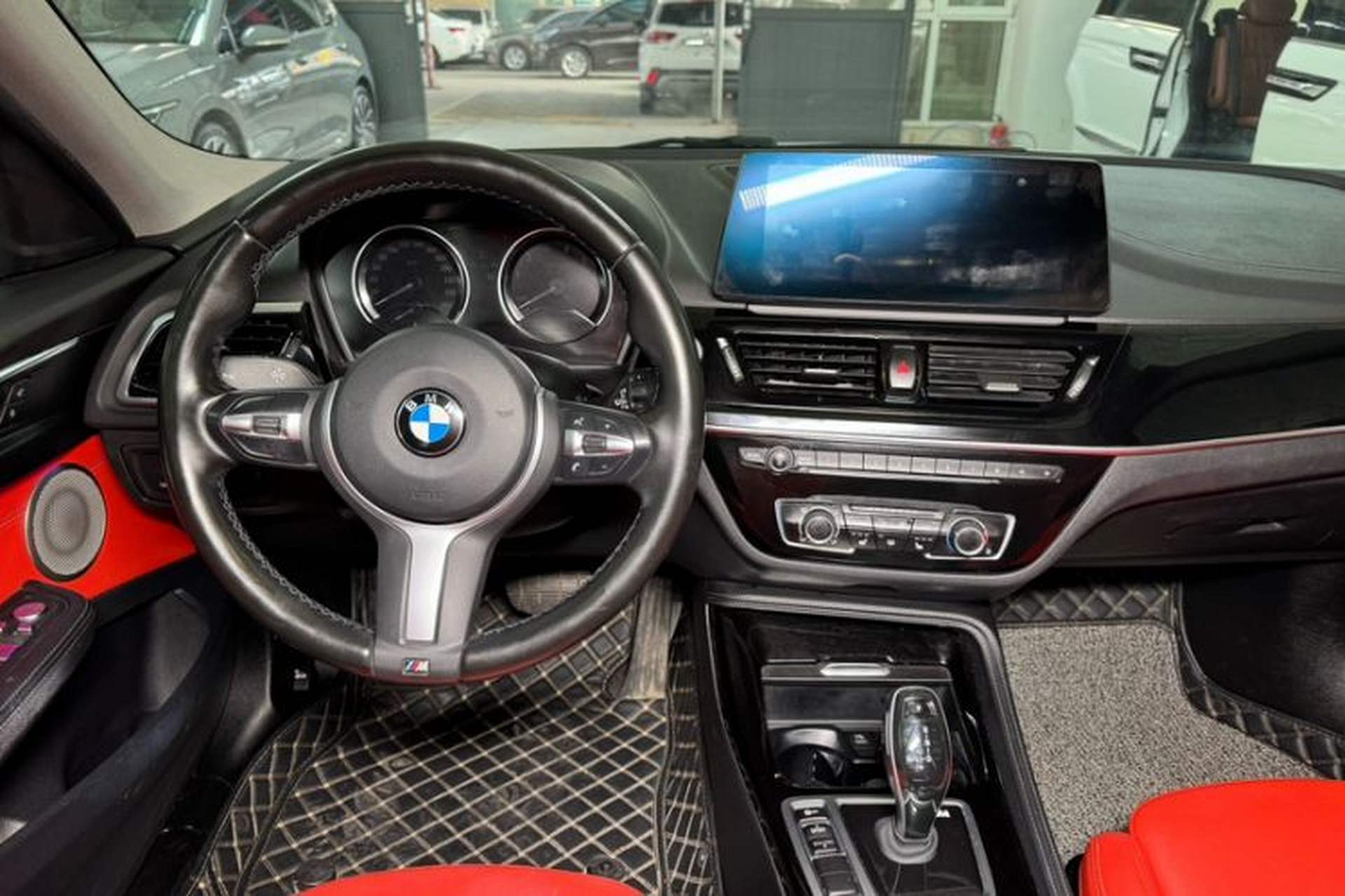 Used BMW 1 Series 2021 Restyled 125i M Sport Night Edition Interior 2