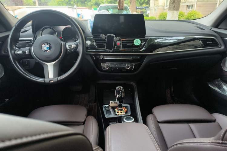 Used BMW 1 Series 2021 Revised 120i M Sport Night Edition Interior 2