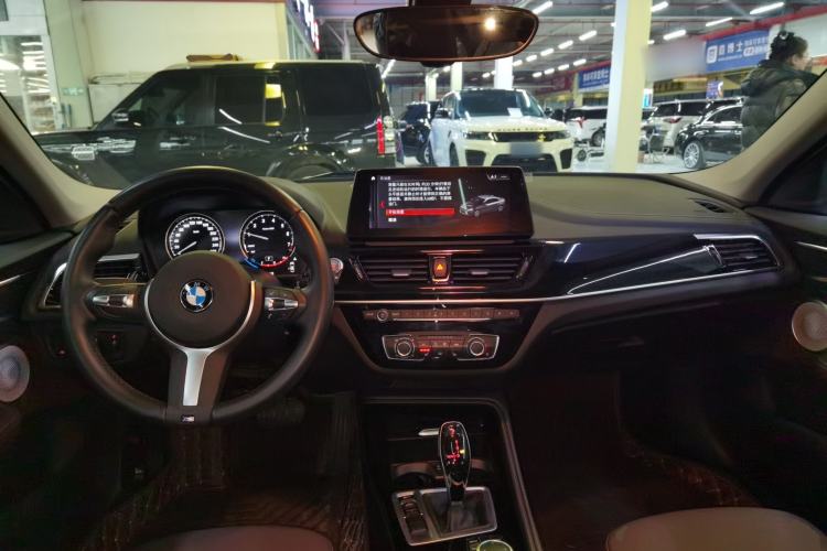 Used BMW 1 Series 2021 Revised 120i M Sport Night Edition Interior 2