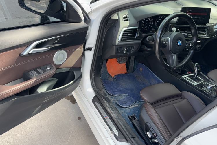 Used BMW 1 Series 2021 Revised 120i M Sport Night Edition Interior 2
