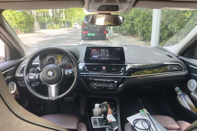 Used BMW 1 Series 2021 Restyled 125i M Sport Night Edition Interior 2