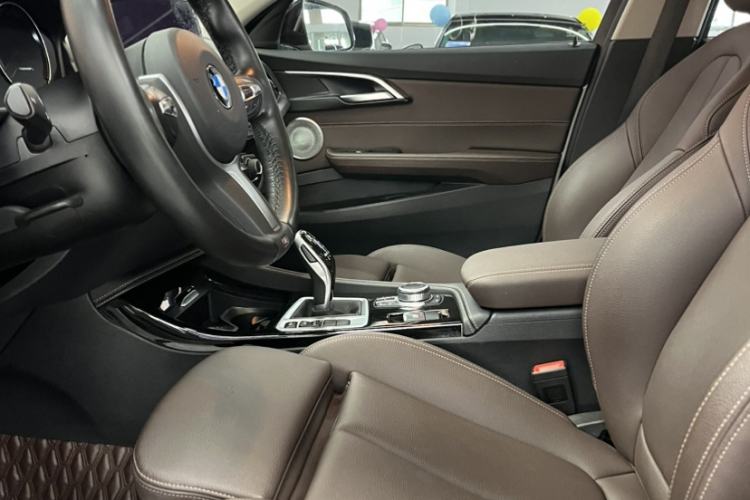 Used BMW 1 Series 2021 120i M Sport Night Edition Interior 2