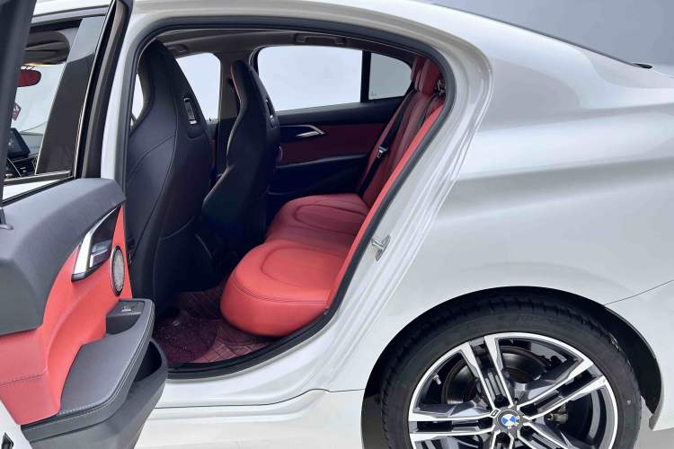 Used BMW 1 Series 2021 Restyled 125i M Sport Night Edition Interior 2