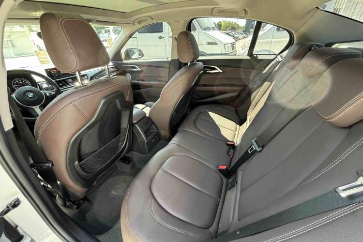 Used BMW 1 Series 2021 120i M Sport Night Edition Interior 2