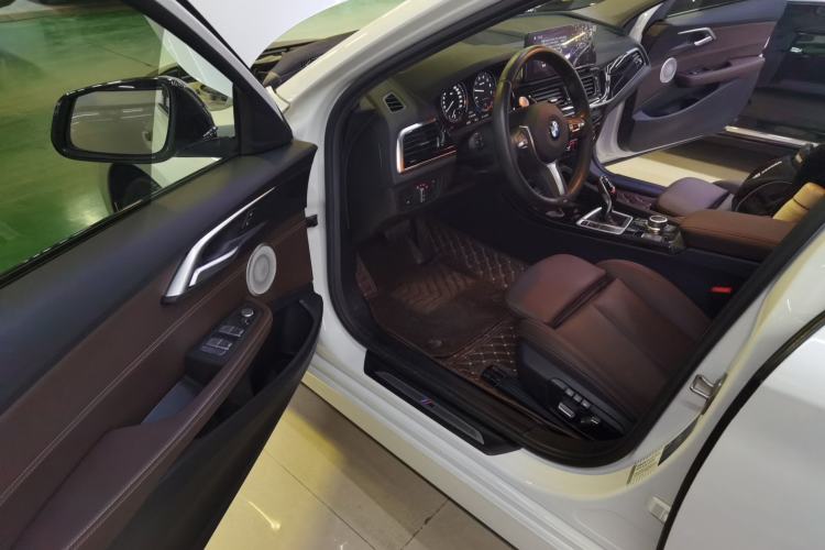 Used BMW 1 Series 2021 Revised 120i M Sport Night Edition Interior 3