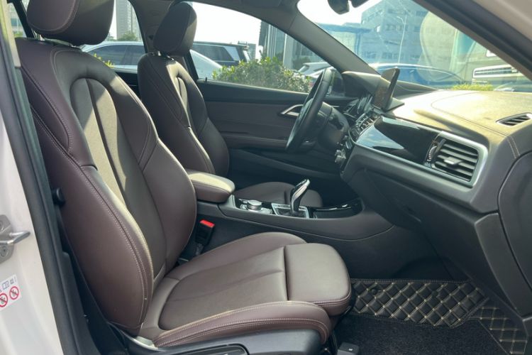 Used BMW 1 Series 2021 Revised 120i M Sport Night Edition Interior 3