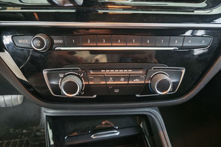 Used BMW 1 Series 2021 Revised 120i M Sport Night Edition Interior 3