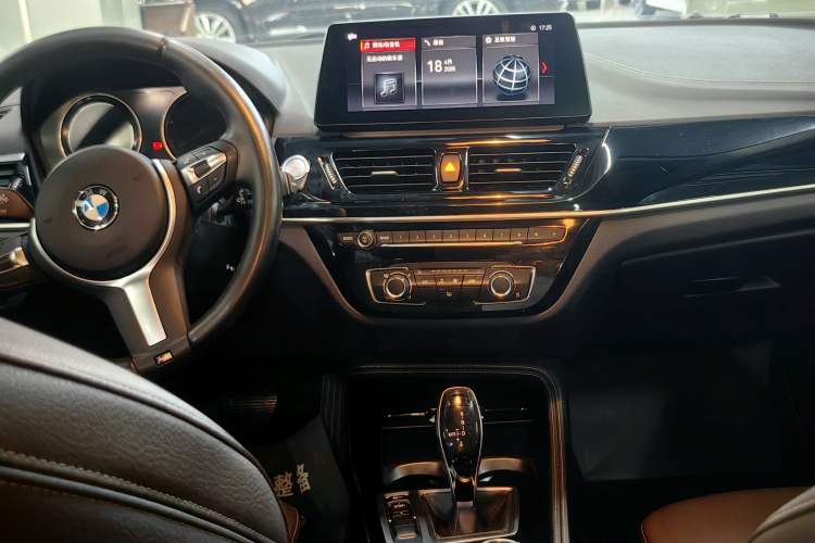 Used BMW 1 Series 2021 Revised 120i M Sport Night Edition Interior 3