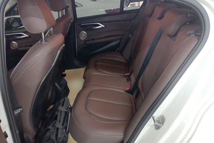 Used BMW 1 Series 2021 Revised 120i M Sport Night Edition Interior 4