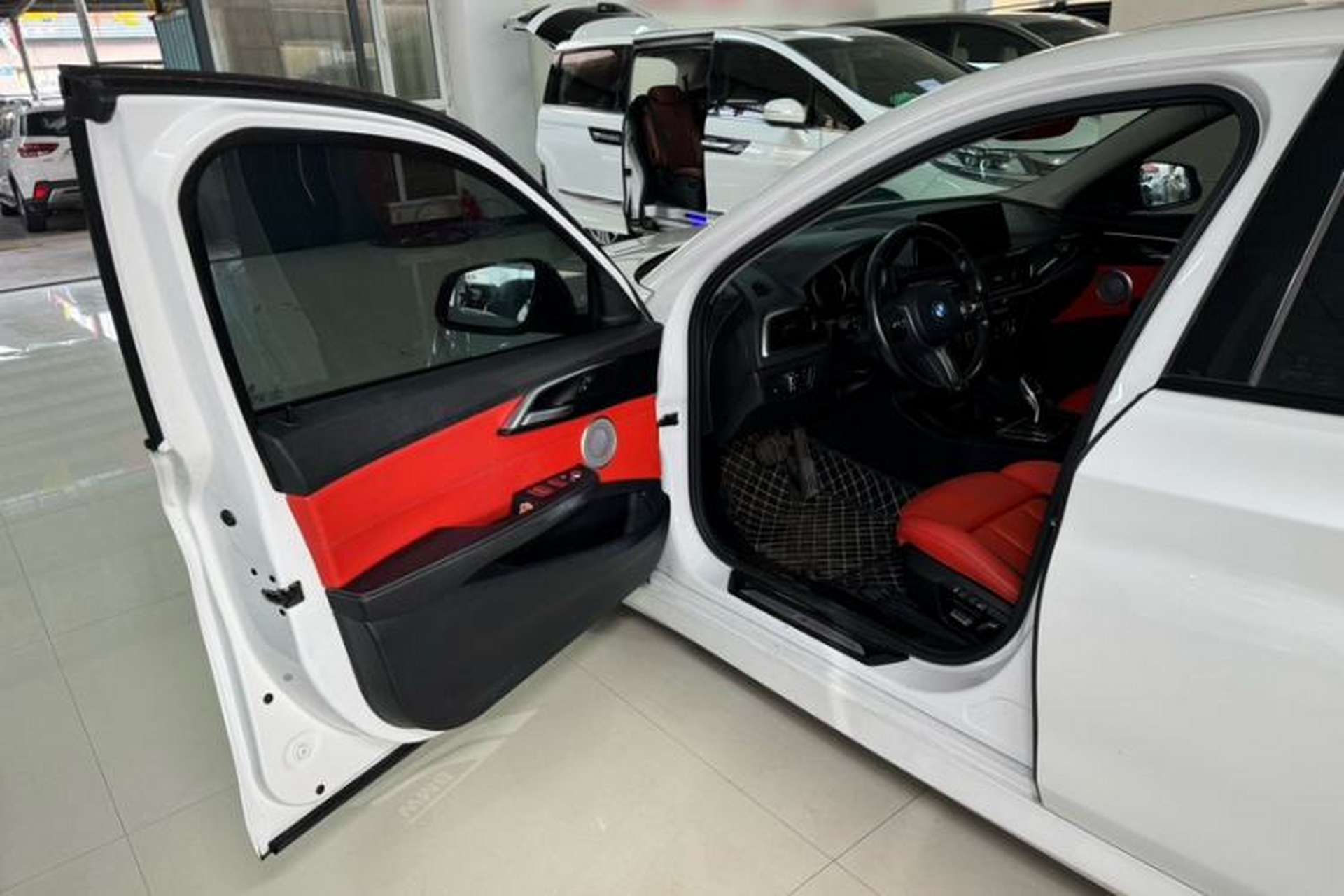 Used BMW 1 Series 2021 Restyled 125i M Sport Night Edition Interior 4