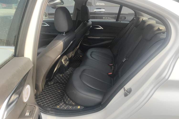 Used BMW 1 Series 2021 Revised 120i M Sport Edition Interior 4