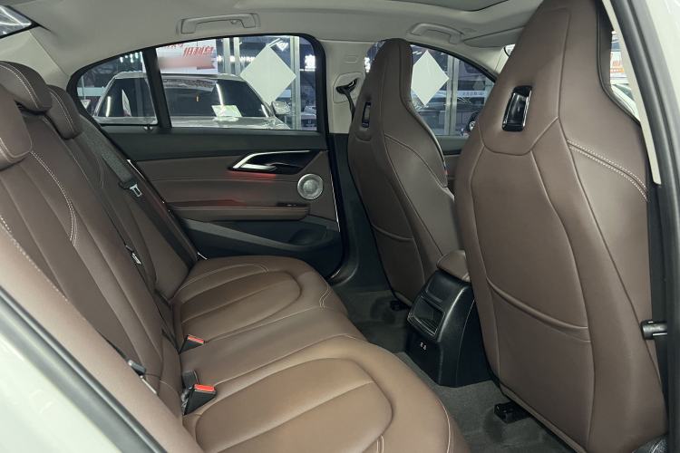 Used BMW 1 Series 2021 Restyled 125i M Sport Night Edition Interior 5