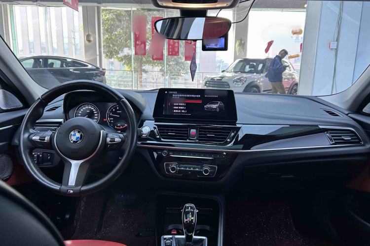 Used BMW 1 Series 2021 Restyled 125i M Sport Night Edition Interior 5