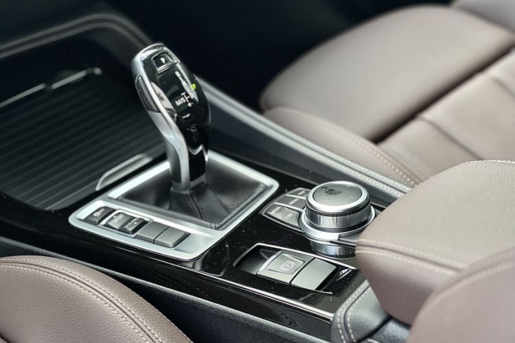 Used BMW 1 Series 2021 125i M Sport Night Edition Interior 6