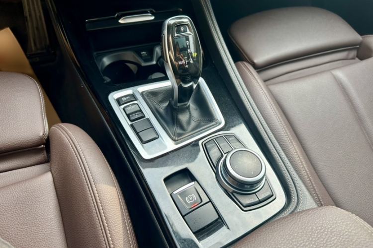 Used BMW 1 Series 2021 Revised 120i M Sport Night Edition Interior 6