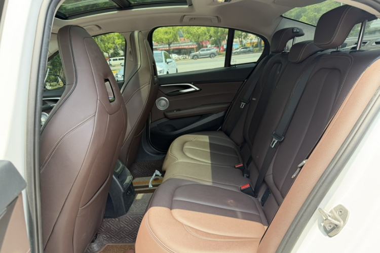 Used BMW 1 Series 2021 Restyled 125i M Sport Night Edition Interior 6