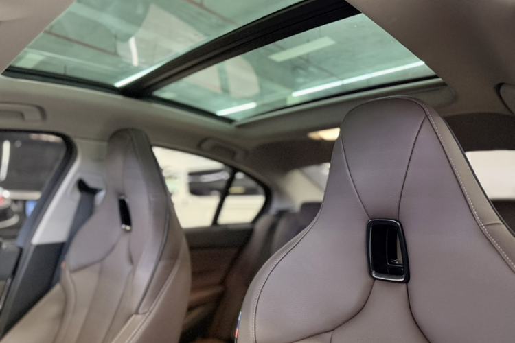 Used BMW 1 Series 2021 Restyled 125i M Sport Night Edition Interior 6