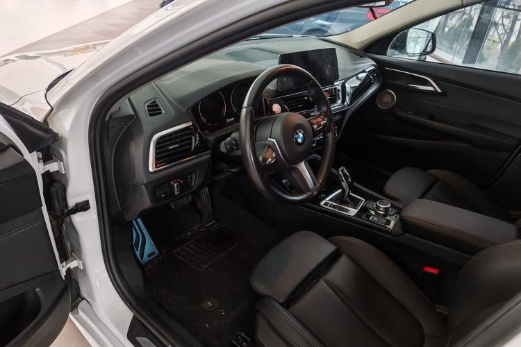 Used BMW 1 Series 2021 Revised 120i M Sport Night Edition Interior 6
