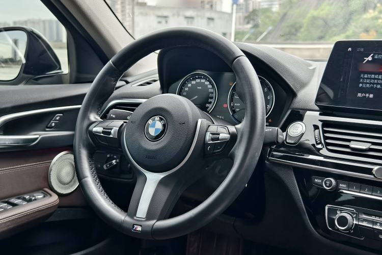 Used BMW 1 Series 2021 Restyled 125i M Sport Night Edition Interior 7