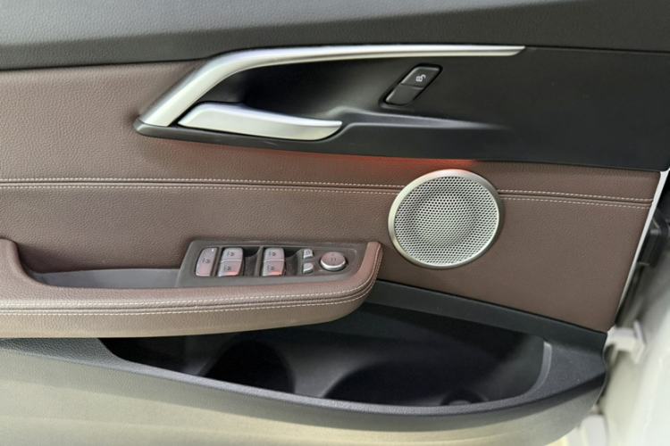 Used BMW 1 Series 2021 Restyled 125i M Sport Night Edition Interior 7