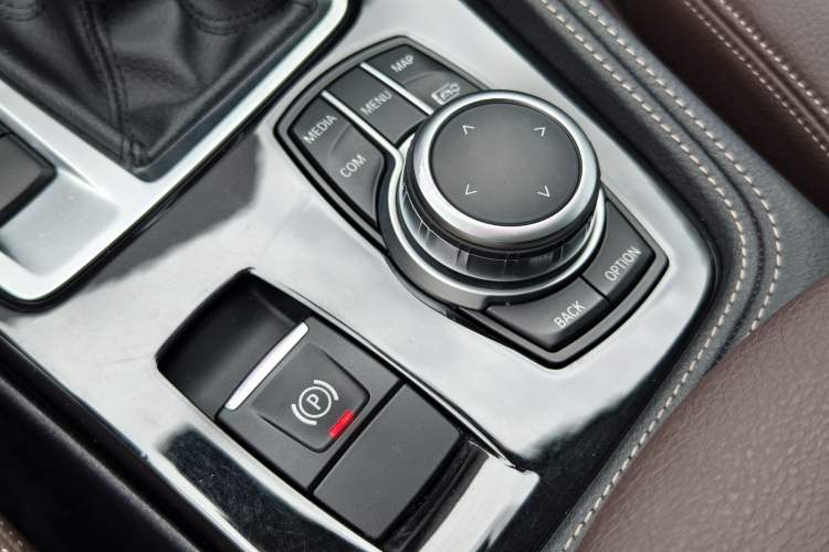 Used BMW 1 Series 2021 Restyled 125i M Sport Night Edition Interior 9