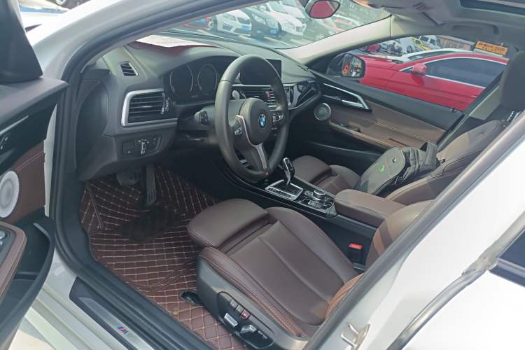 Used BMW 1 Series 2021 120i M Sport Night Edition Left Front Seat