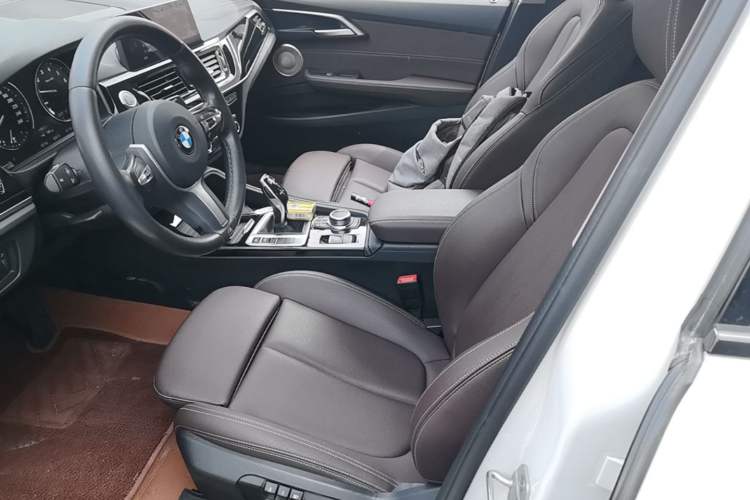 Used BMW 1 Series 2021 120i M Sport Night Edition Left Front Seat