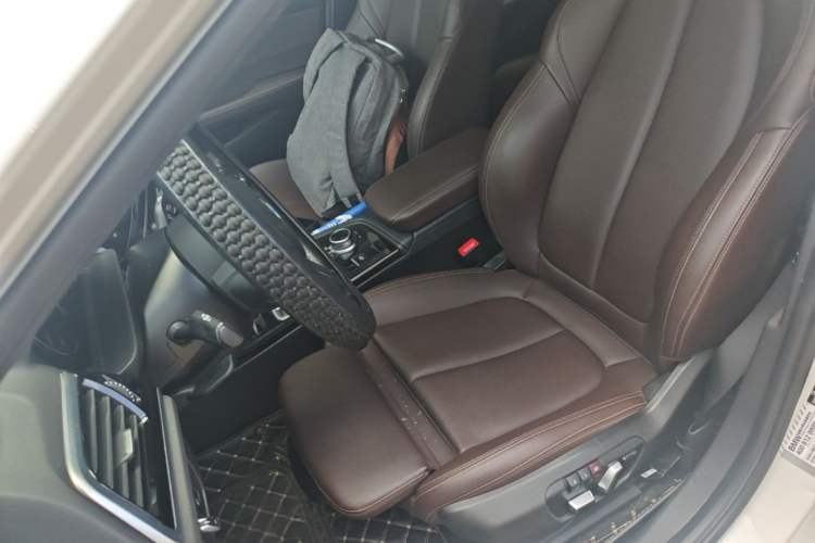 Used BMW 1 Series 2021 120i M Sport Night Edition Left Front Seat