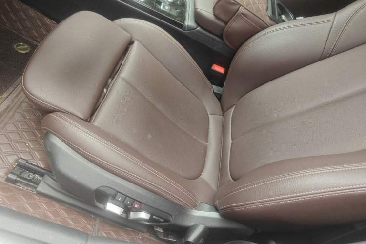 Used BMW 1 Series 2021 120i M Sport Night Edition Left Front Seat
