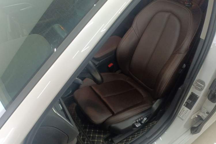 Used BMW 1 Series 2021 120i M Sport Night Edition Left Front Seat