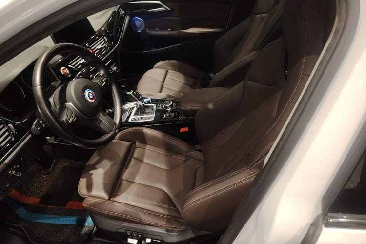 Used BMW 1 Series 2021 125i M Sport Night Edition Left Front Seat