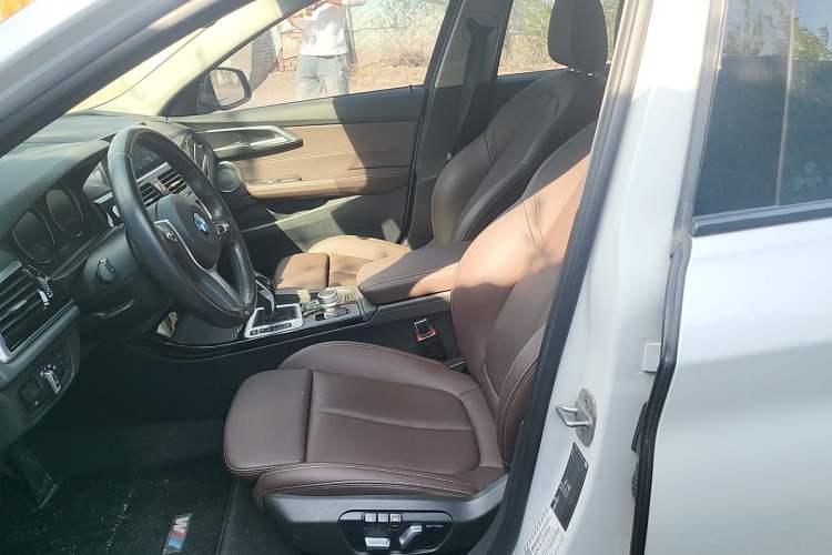 Used BMW 1 Series 2021 120i M Sport Night Edition Left Front Seat