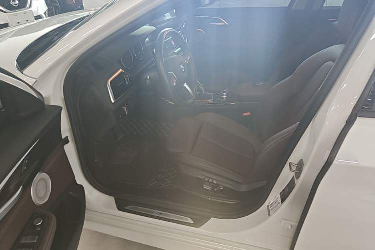 Used BMW 1 Series 2021 Revised 120i M Sport Night Edition Left Front Seat