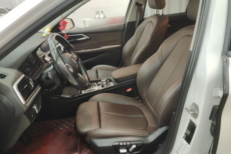 Used BMW 1 Series 2021 120i M Sport Night Edition Left Front Seat