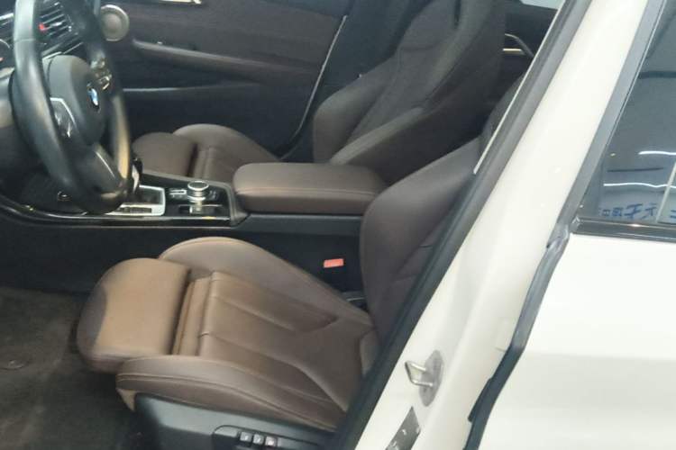 Used BMW 1 Series 2021 125i M Sport Night Edition Left Front Seat