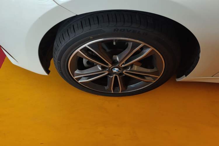 Used BMW 1 Series 2021 Revised 120i M Sport Edition Left Front Wheel Hub