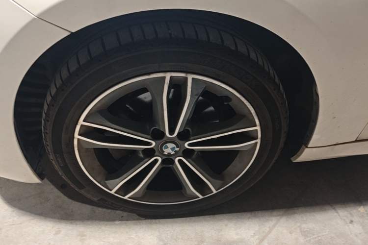 Used BMW 1 Series 2021 120i M Sport Edition Left Front Wheel Hub