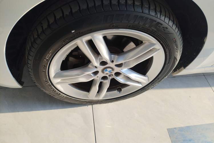 Used BMW 1 Series 2021 120i M Sport Night Edition Left Front Wheel Hub